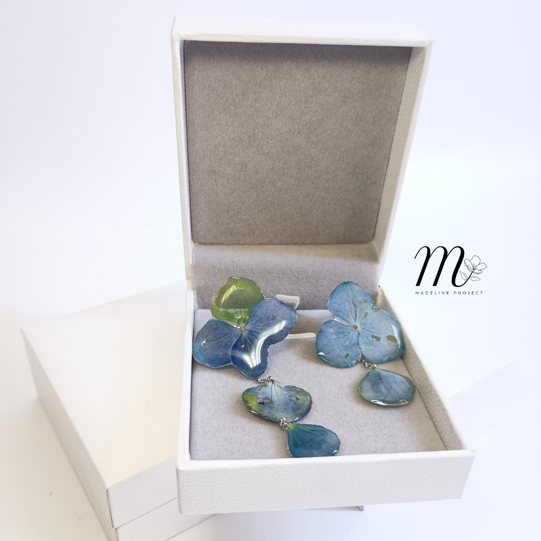 Enzi - Real Blue Hydrangea Earrings