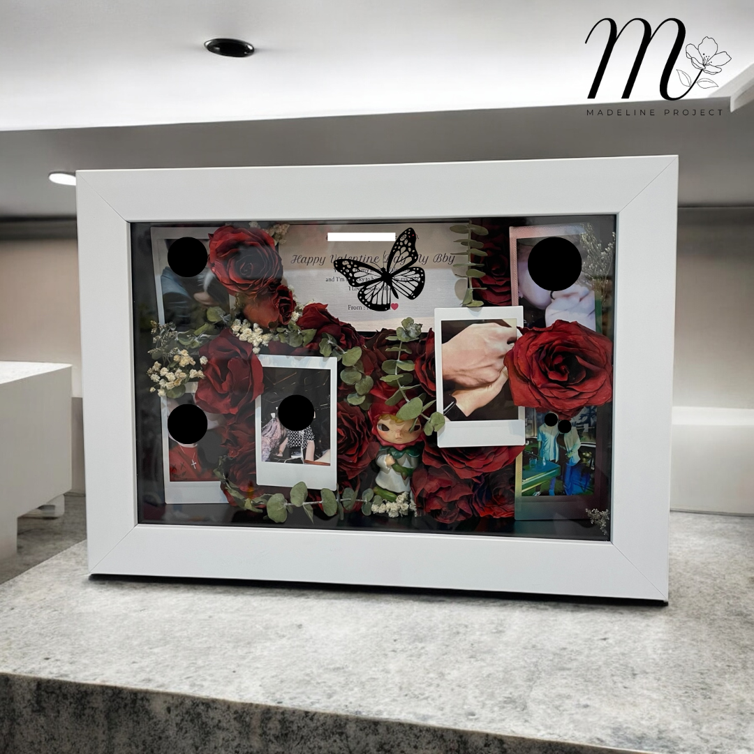Small 3D Preserved Flower Frame – Memory Keepsake