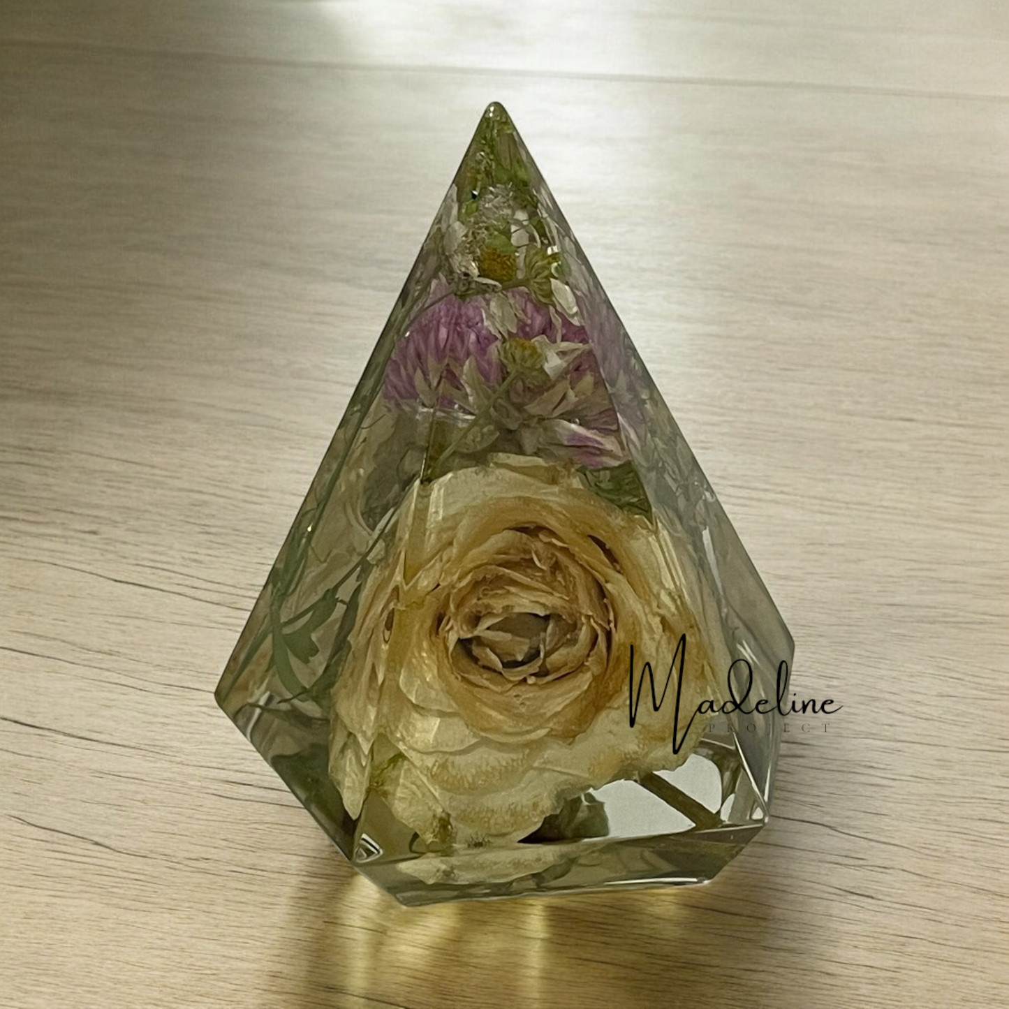 Diamond Ring Holder - Resin Keepsake