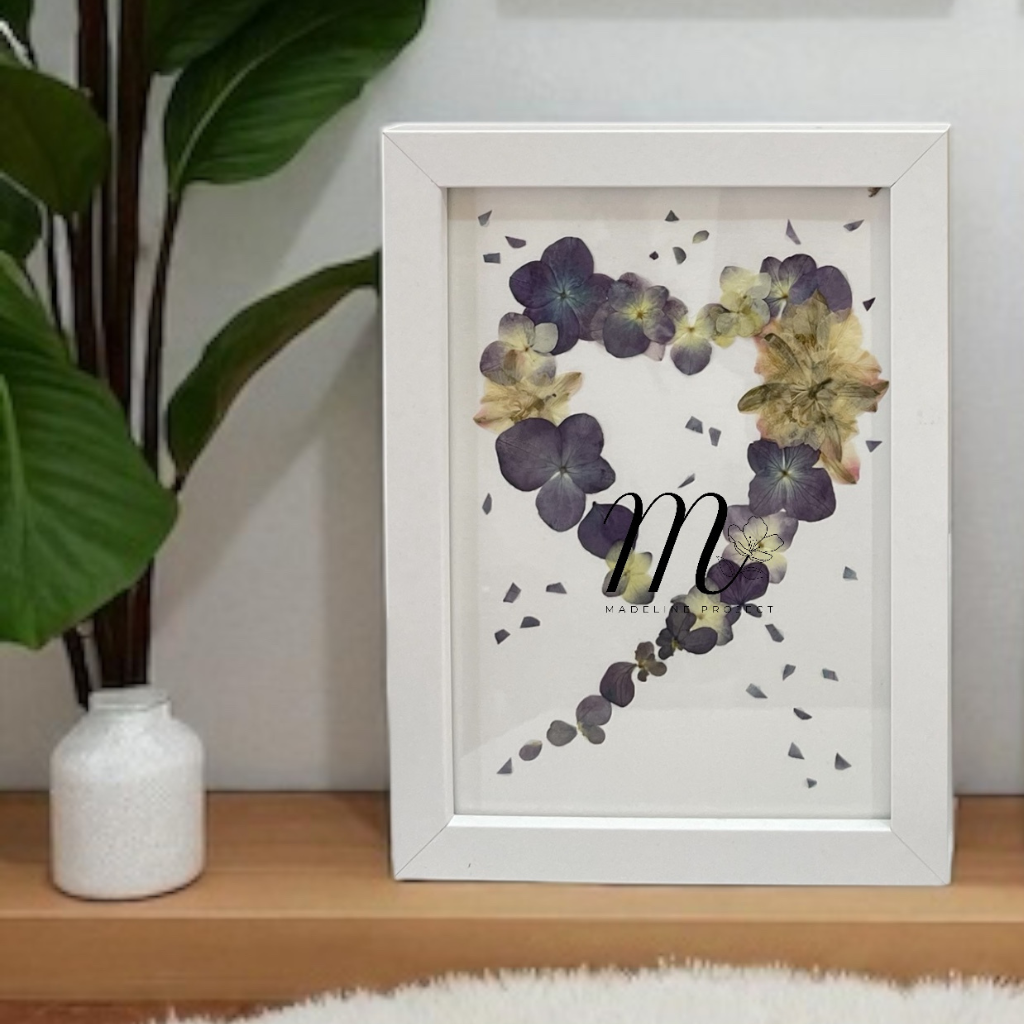 Bembi Mini Frame - Pressed Flower Keepsake