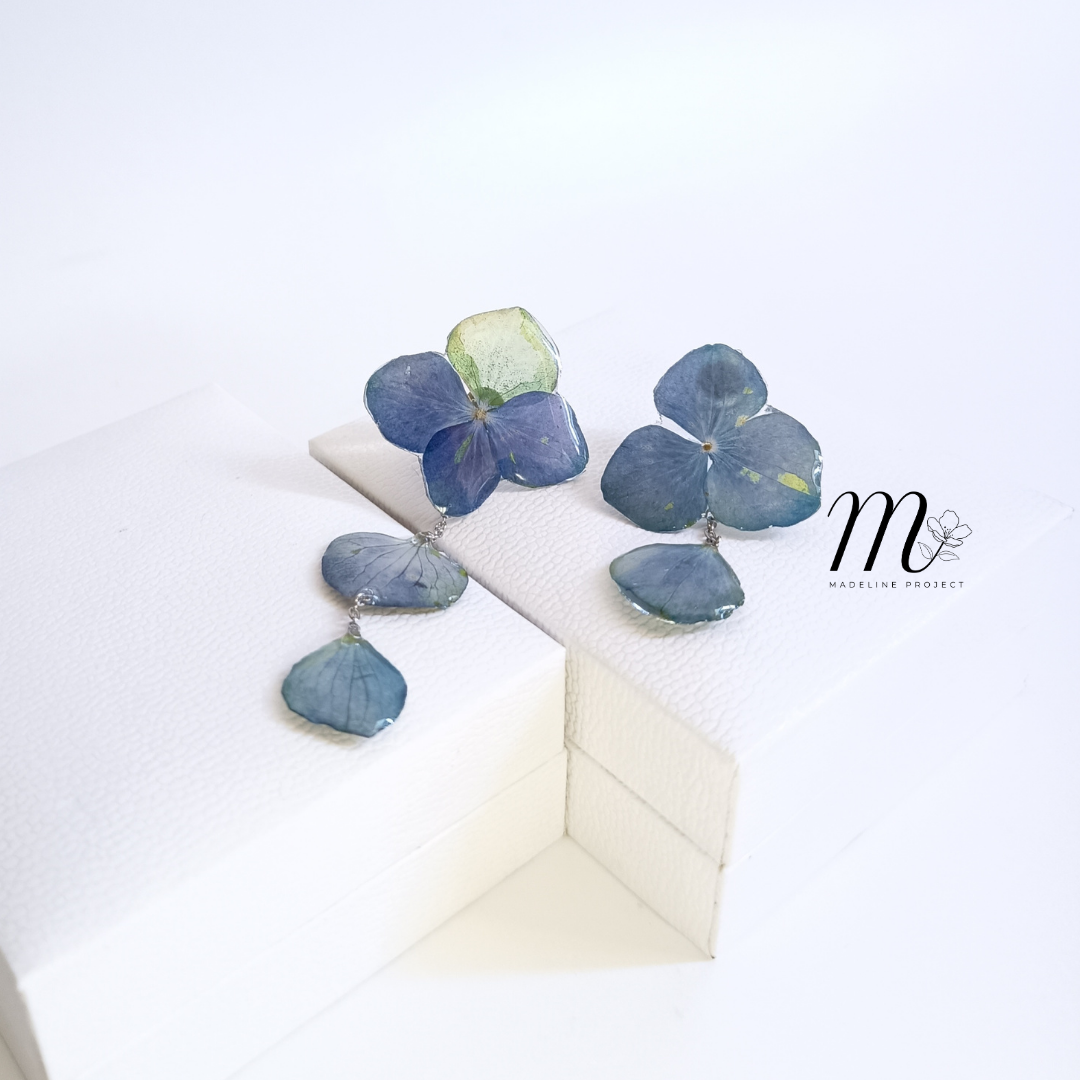 Enzi - Real Blue Hydrangea Earrings