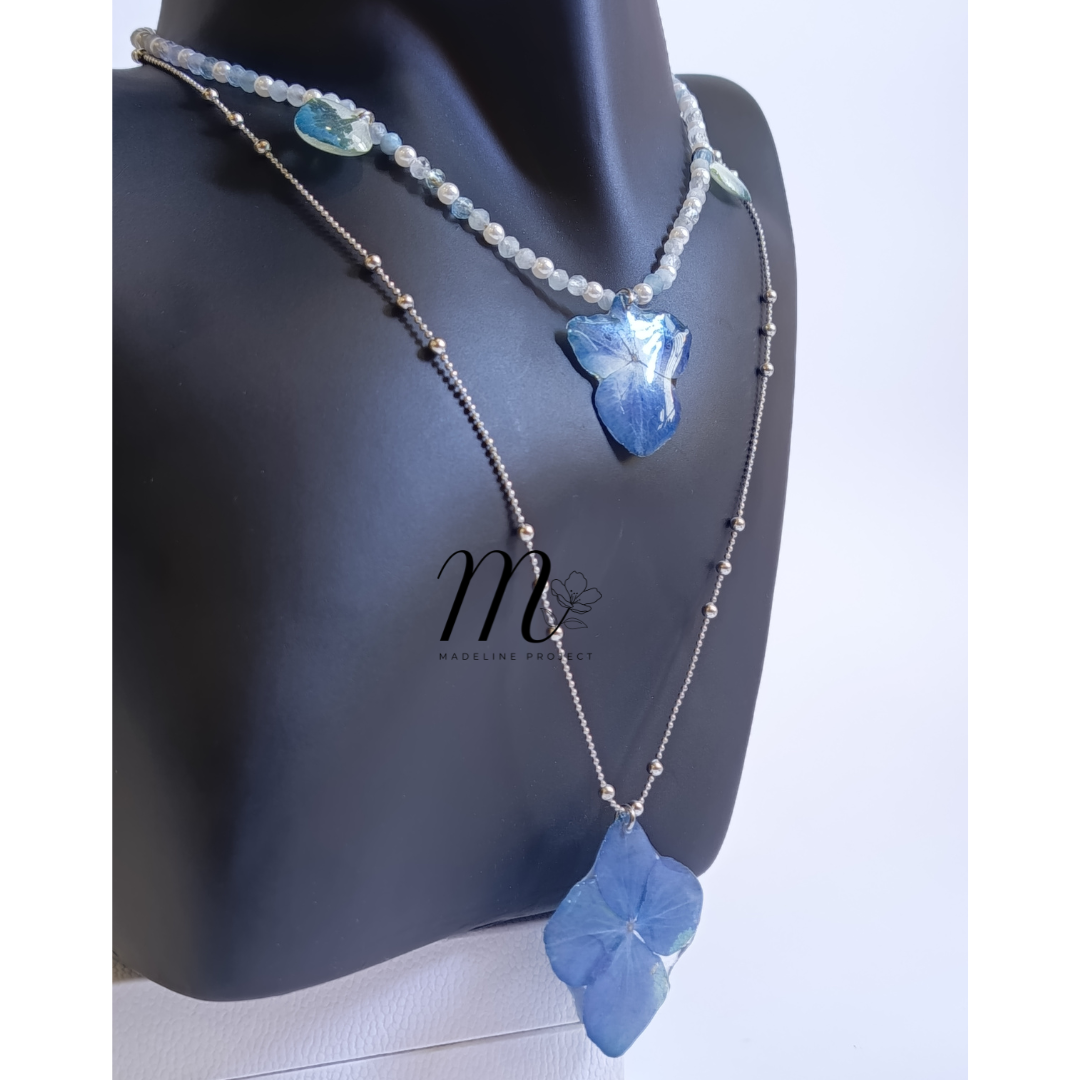 Double Layer Hydrangea Necklace – Preserved Real Flowers in Resin with Shell Pearls & Aquamarine Stones