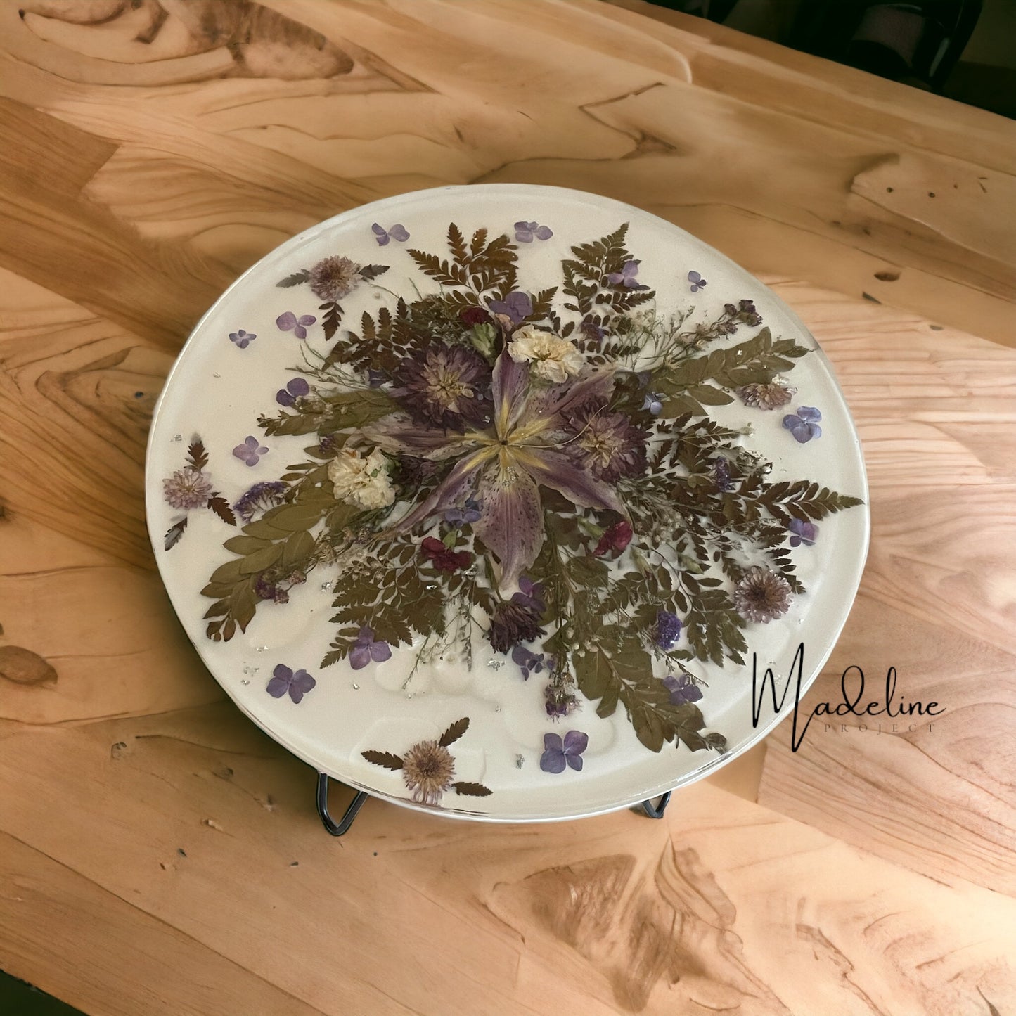 Preserved Wedding Flower Resin Table – Round 50 cm Keepsake